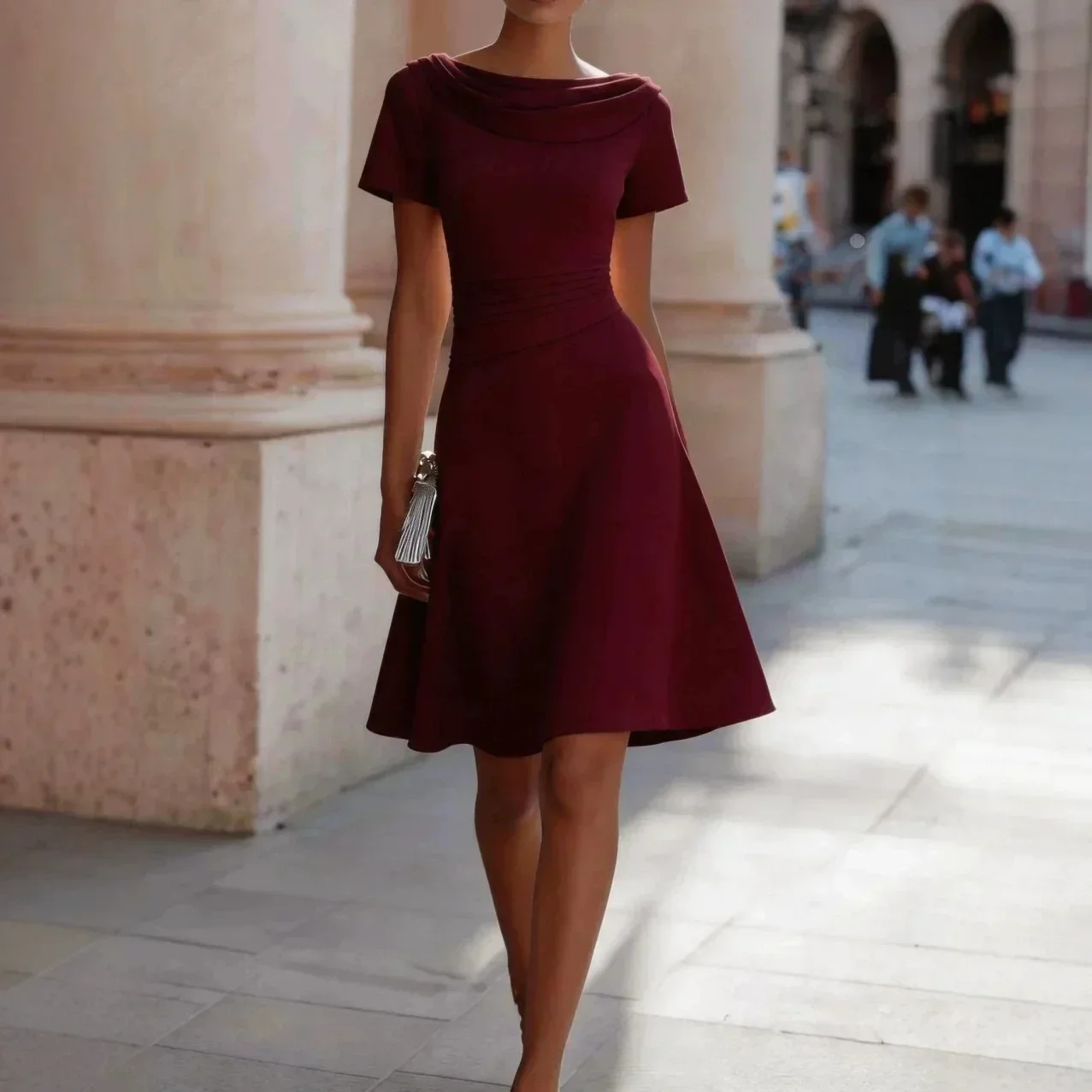 Vestido de manga corta con cue - Midi Dress reseña y precio