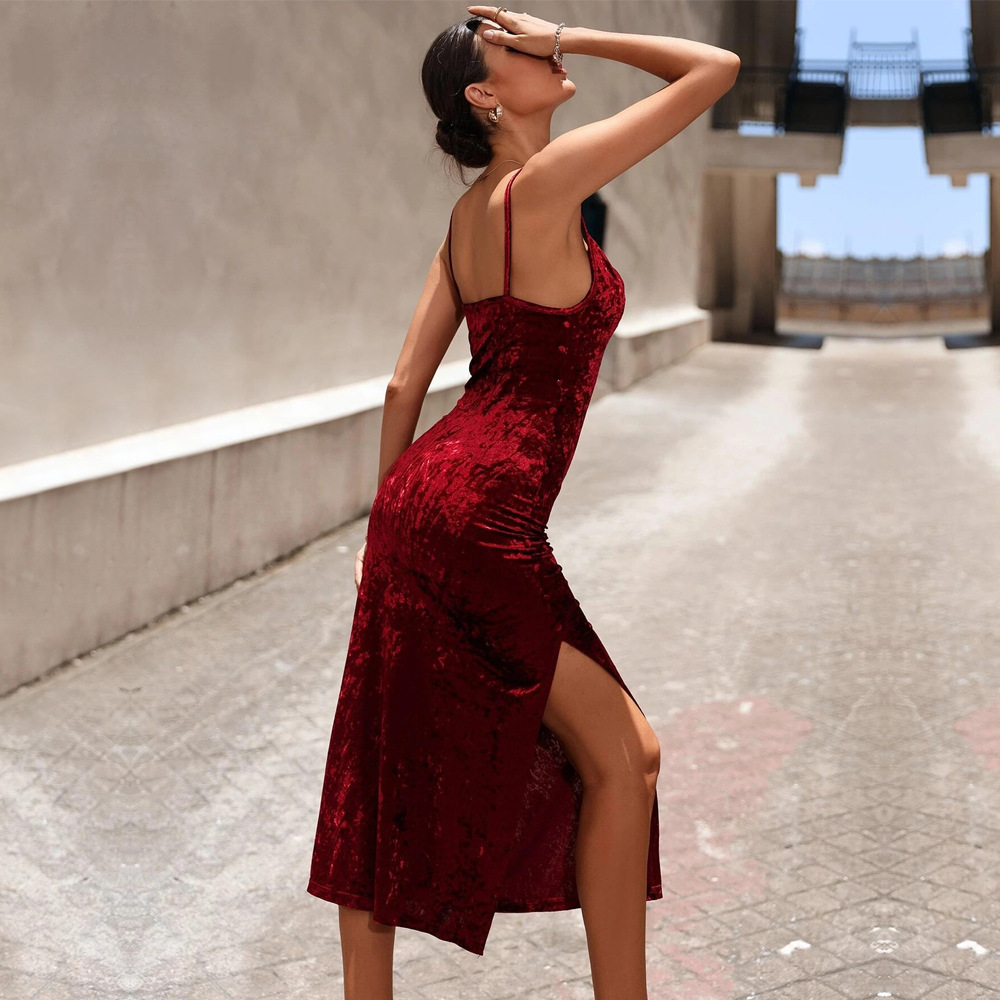 Vestido Midi de Terciopelo con - Midi Dress reseña y precio
